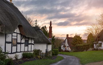is North Newnton thatch roofing popular